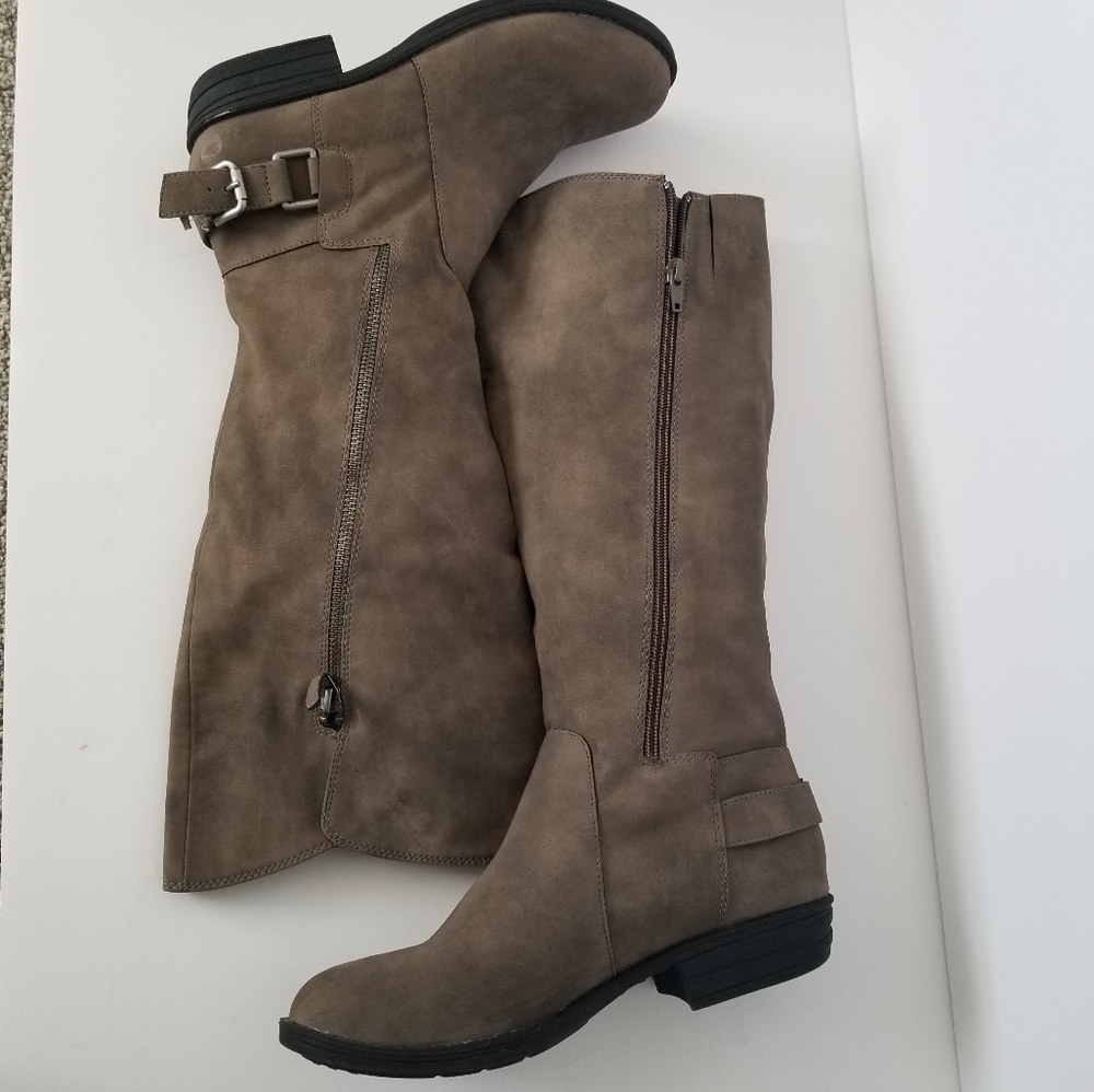 American Rag Winter Tall Boots Brown/Gray